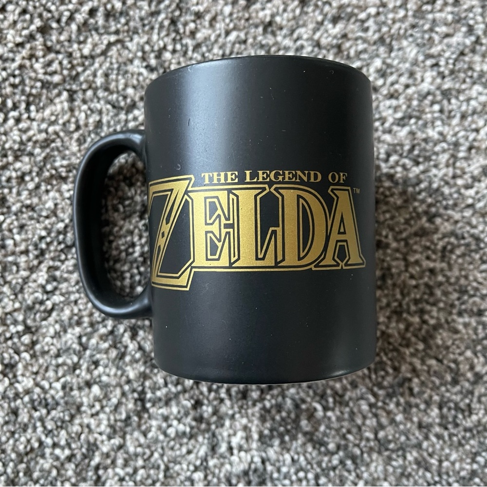The Legend of Zelda Black Mug